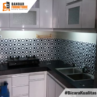 04 Kitchen set